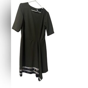 🇮🇹 Imperial Green A-Line Crew Neck Short Sleeve Dress